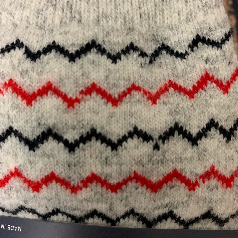 Gap Women’s Warm Winter Socks One Size NWT - Picture 8 of 8